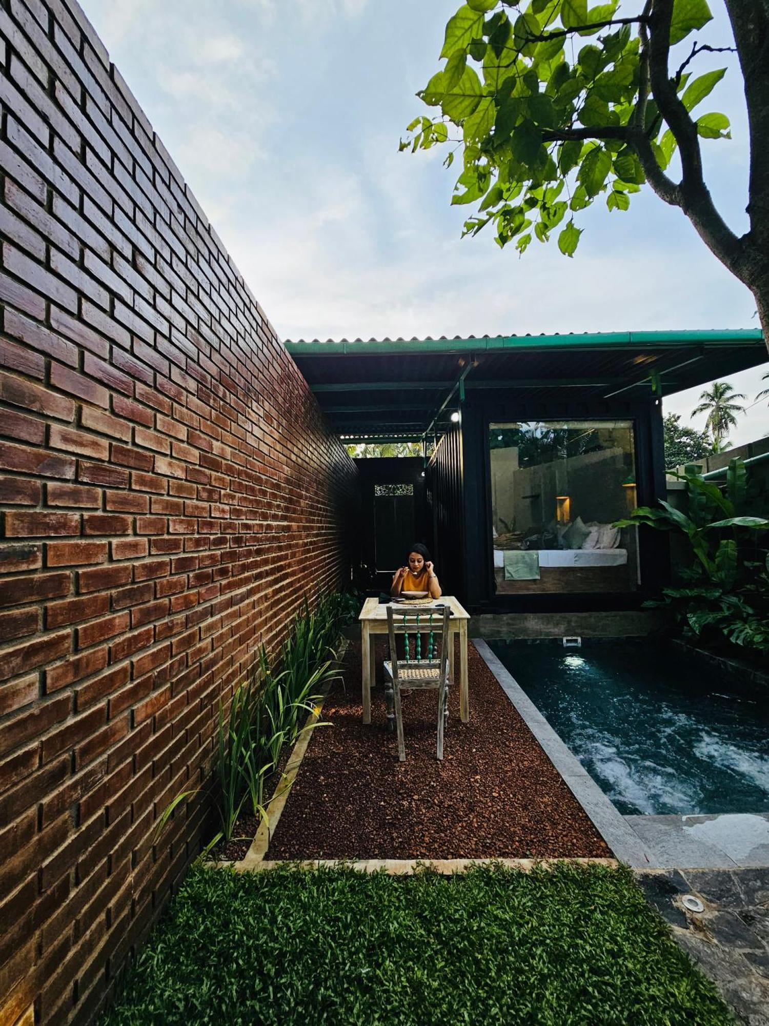 Container Villa Luxury Collection Weliweriya Bagian luar foto