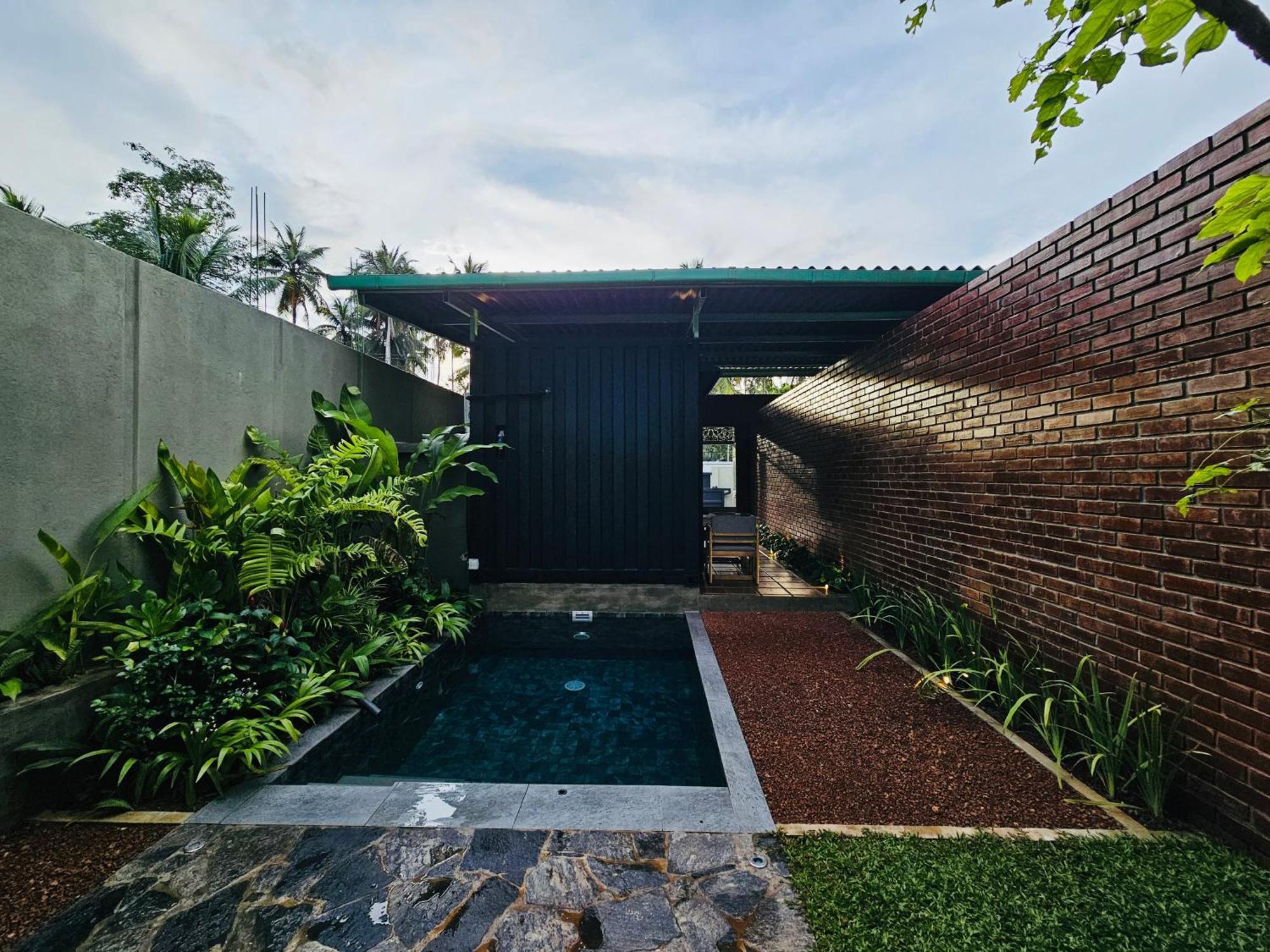 Container Villa Luxury Collection Weliweriya Bagian luar foto