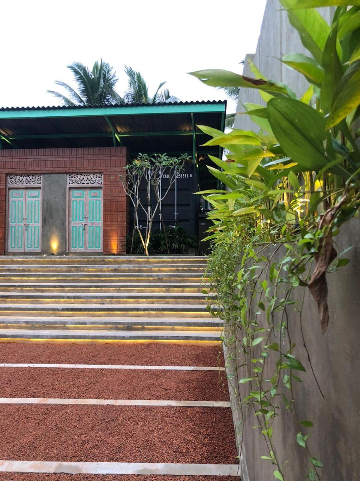 Container Villa Luxury Collection Weliweriya Bagian luar foto