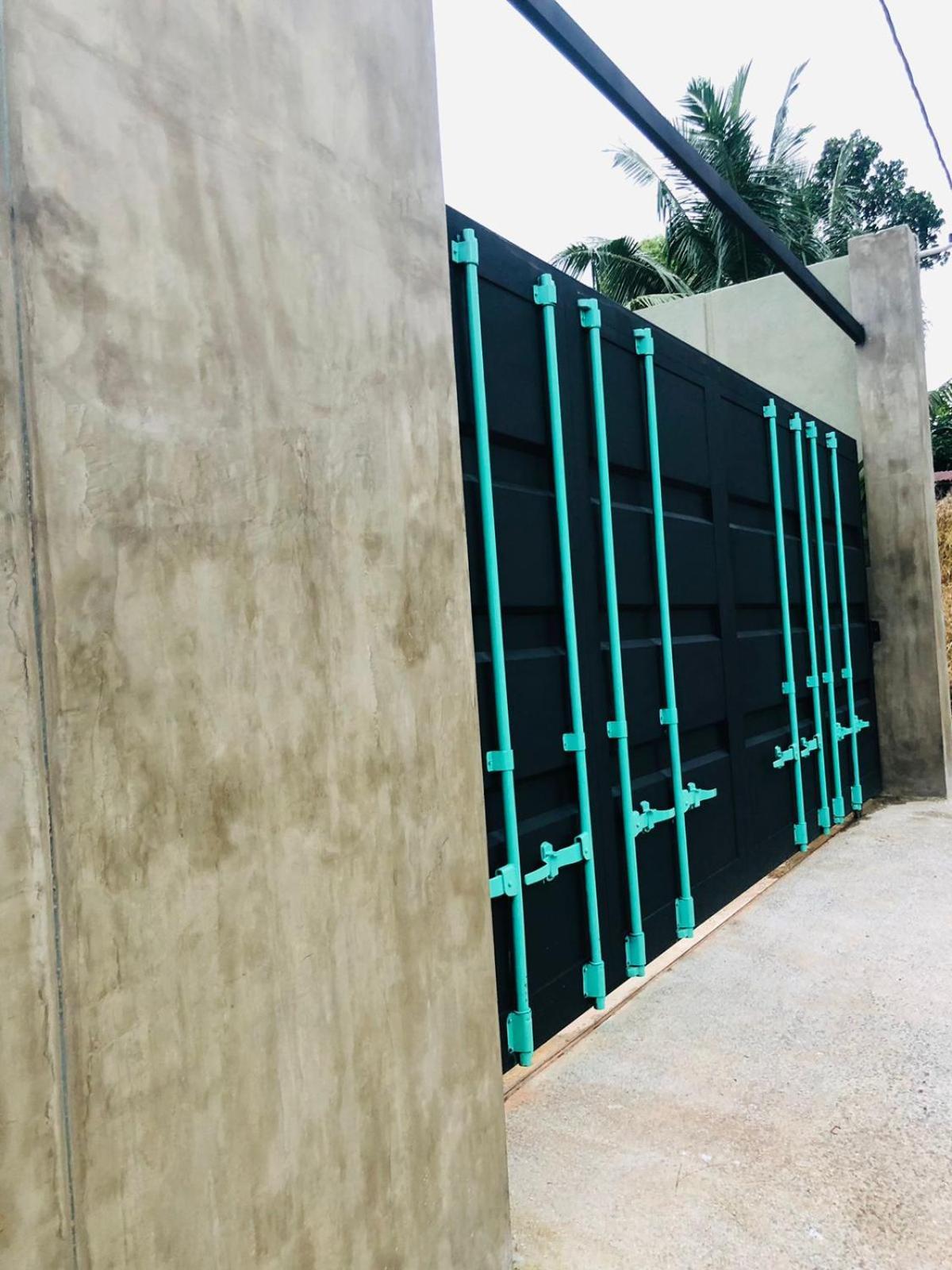 Container Villa Luxury Collection Weliweriya Bagian luar foto