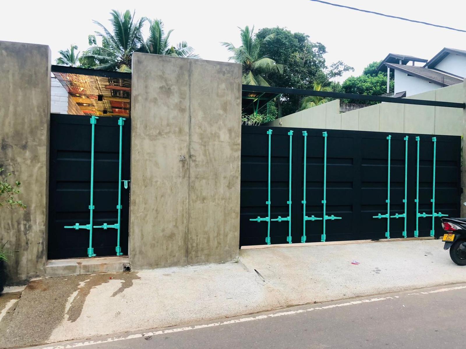 Container Villa Luxury Collection Weliweriya Bagian luar foto